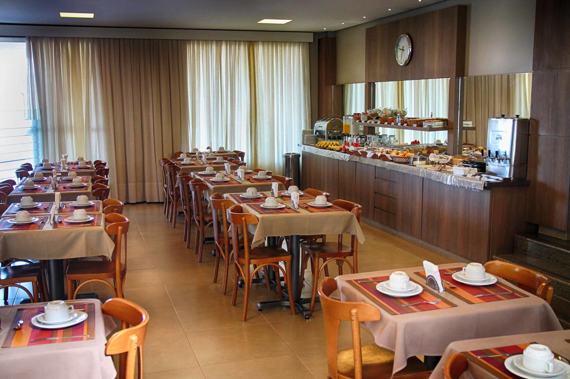 Orion Hotel Itumbiara Exterior photo